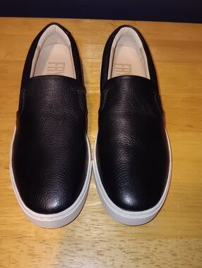 Frye Black Leather Slip-On Sneakers Size 7